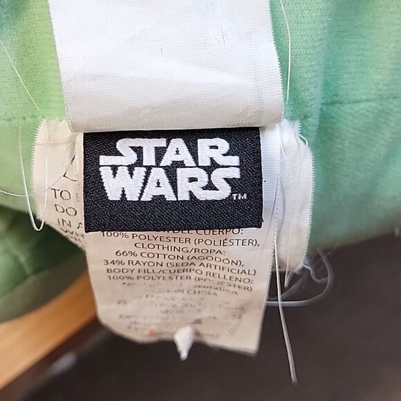 hooded kid size S tshirt, 20" baby Yoda pillow plush - Picture 9 of 9